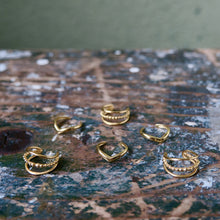 Afbeelding in Gallery-weergave laden, Earcuff Wave Gold