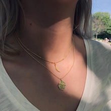 Afbeelding in Gallery-weergave laden, Necklace Flying Gold - by Lauren